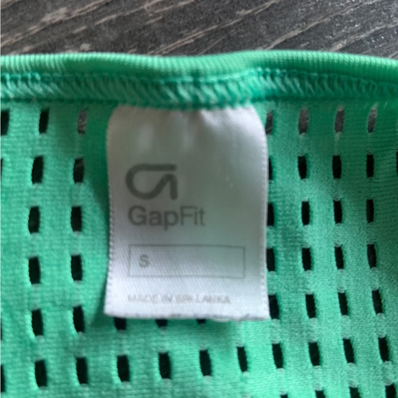 GapFit Loose Fit Racerback Activewear Tank Top | fresh Green | Size S - Picture 5 of 8